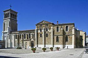 Cathedrale st apollinaire 1